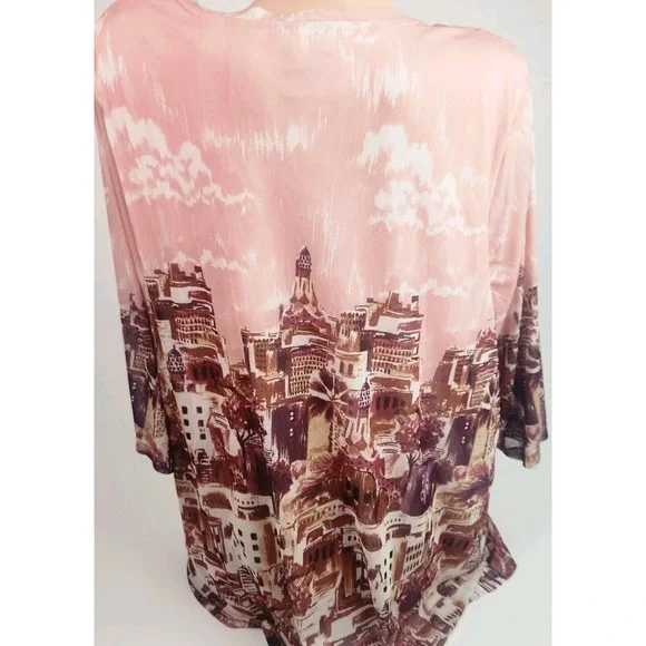 Catherines Womens Blouse Vneck Cityscape Print Bohemian Lined Boho Size 1X - Picture 3 of 8
